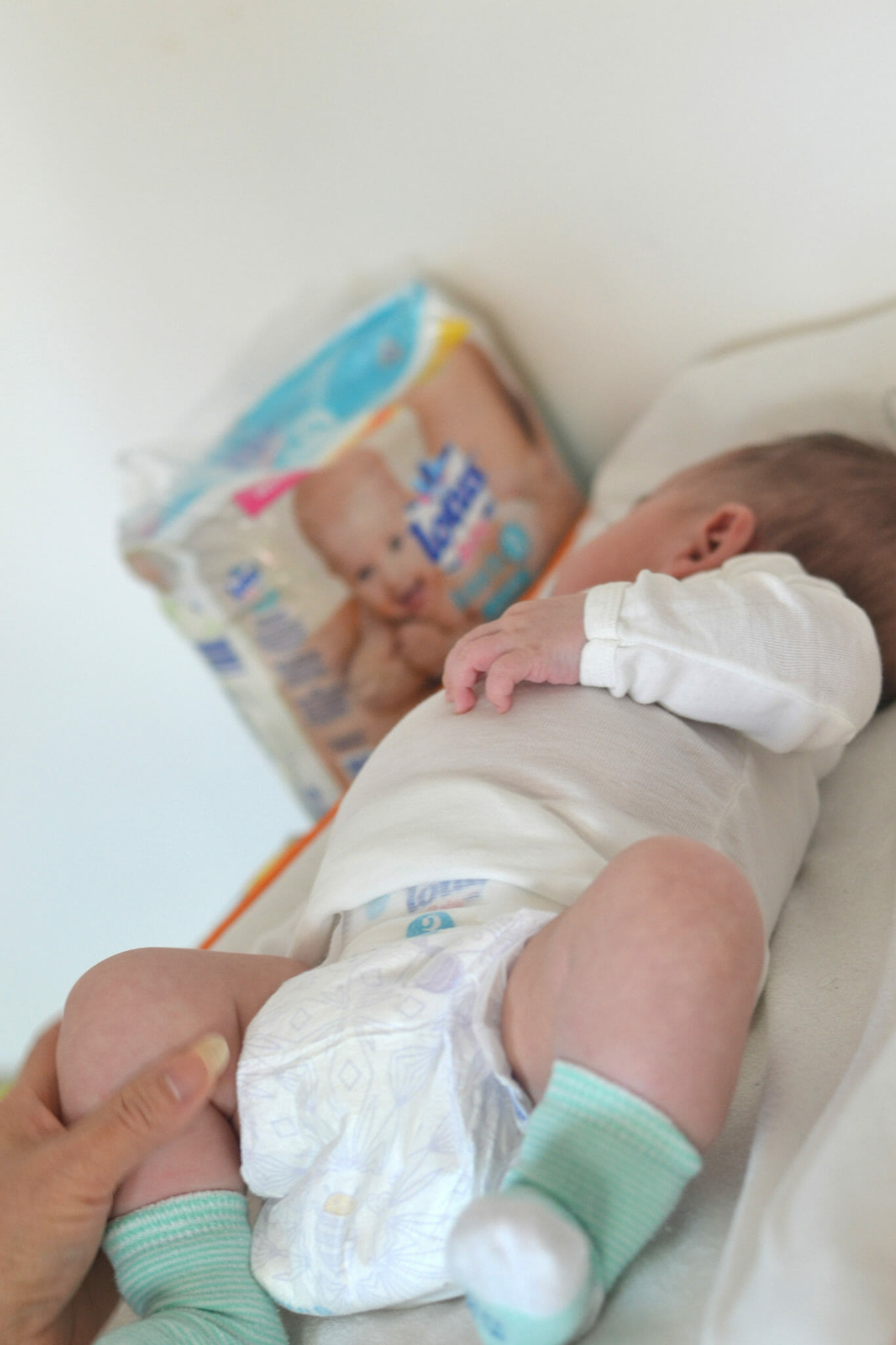 Couches culottes bébé taille 4 : 9 - 14kg douceur naturelle LOTUS BABY : le  paquet de 32 couches culottes à Prix Carrefour