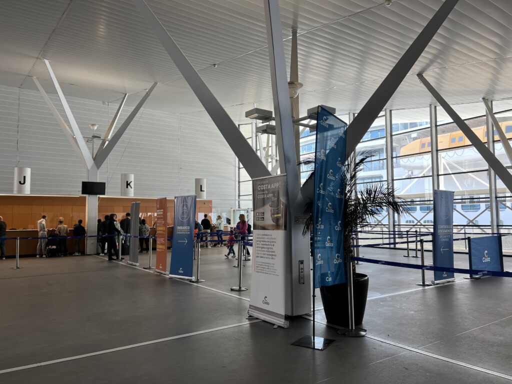Enregistrement embarquement costa