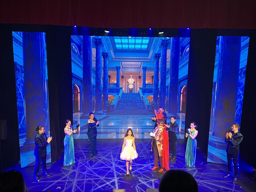 Première du spectacle Lilly et le Palais du Music Hall